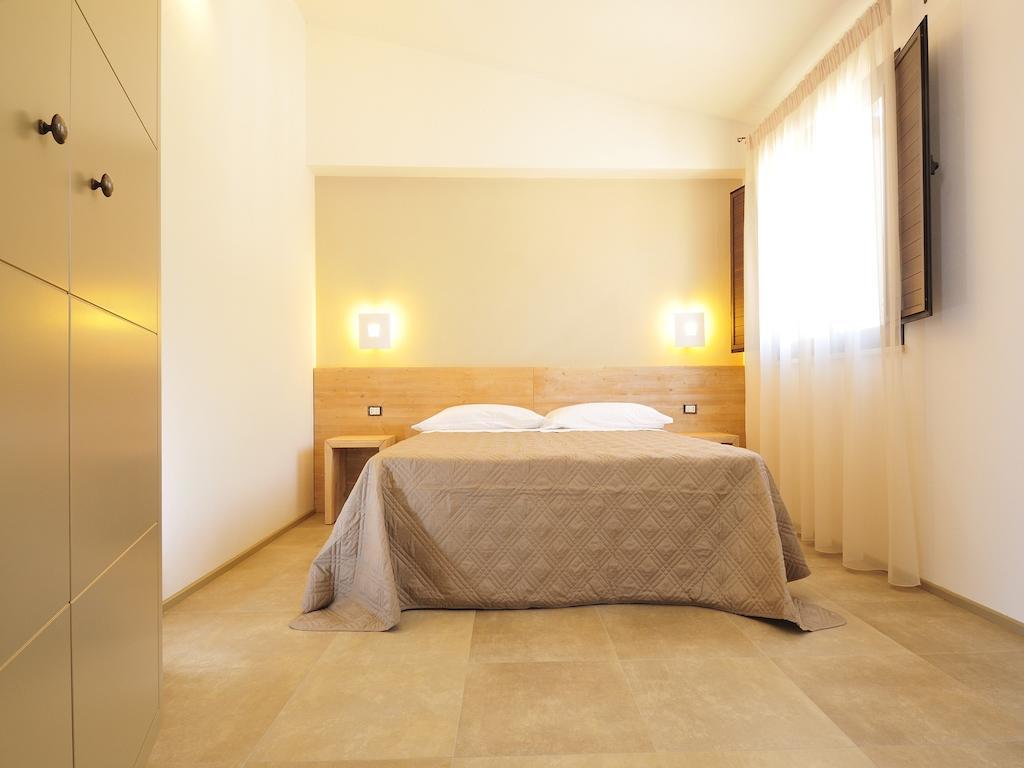 B&B Le Cale サンタ・マリア・ナヴァーリス 部屋 写真